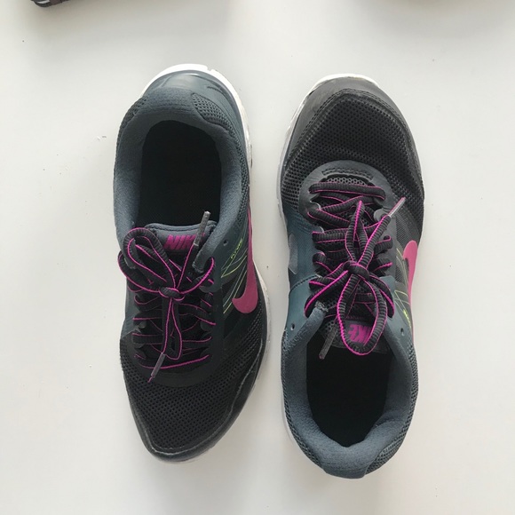 NIKE | sneakers - Picture 2 of 6